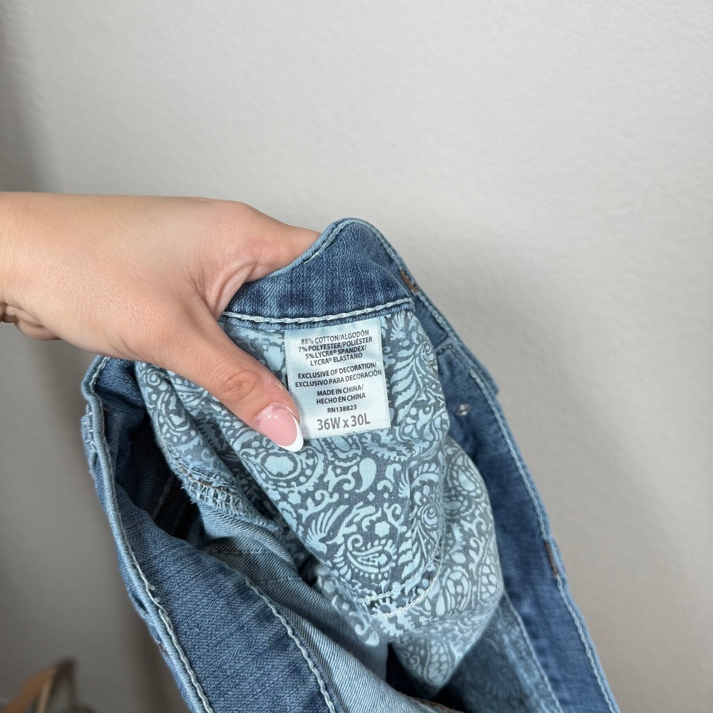 Cody James Mens Light Wash Bootcut Jeans Size 36W x 30L - Picture 6 of 6